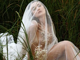 naked webcam girl VictoriaIcett