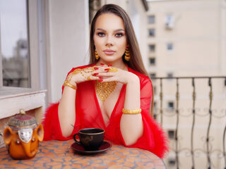 cam girl playing with sextoy VictoriaMinna