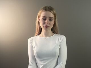 cam slut chat room WanVondracek