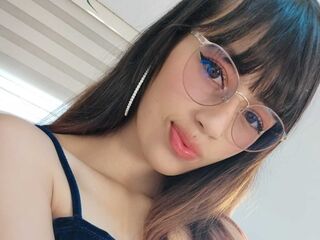 real live cam YiyisMarthin