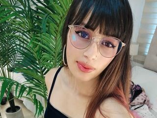 free jasmin livecam YiyisRebel