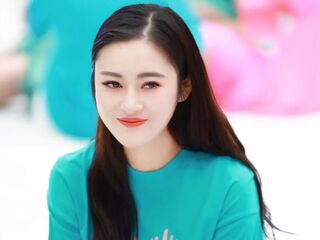 webcamgirl livesex YolandaYang