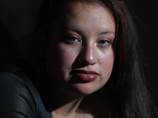 live cam girl photo ZaretRivera