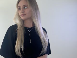 sexy camgirl ZoilaCliffe