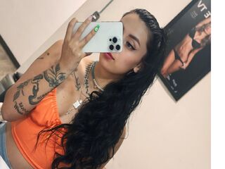 naughty chatroom lorecastillo