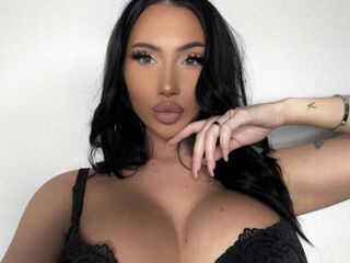 fingering girl cam qsstess